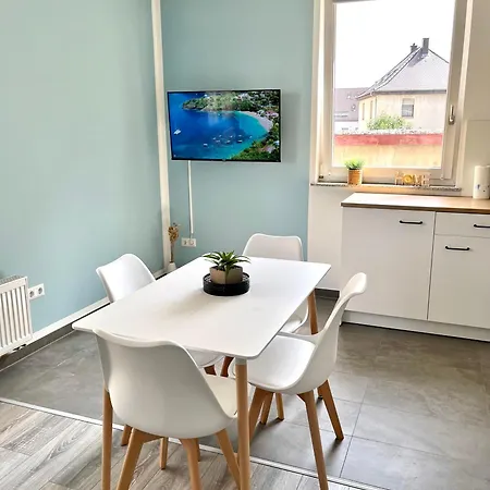 Handwerker - Wlan - Kueche - Bad - Bis Zu 4 Personen شقة *