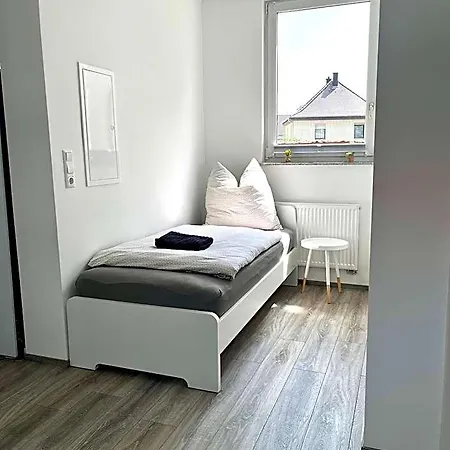 Handwerker - Wlan - Kueche - Bad - Bis Zu 4 Personen